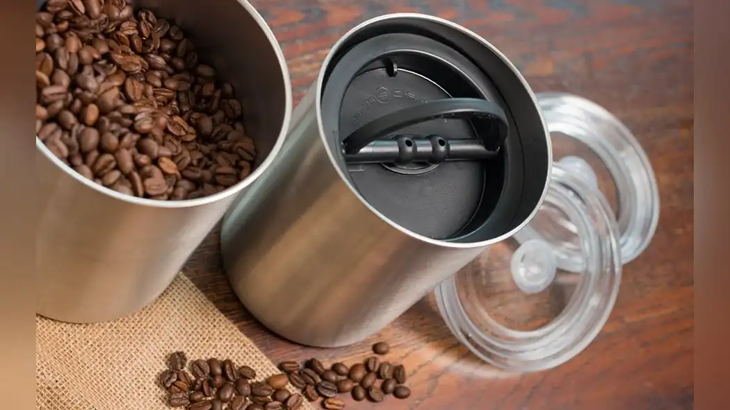 10 Best Ways to Keep Coffee Fresh While Traveling