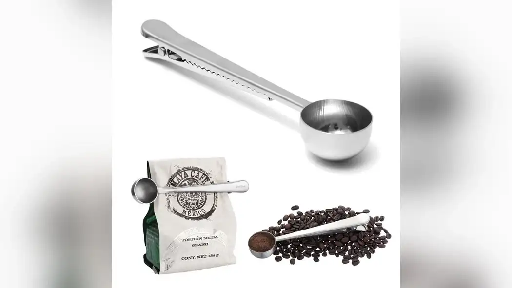 Coffee Scoops with Integrated Bag Clips Maintain Aroma
