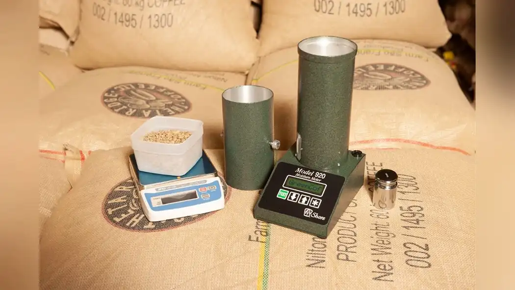 Preventing Moisture Damage in Coffee Storage: Expert Tips